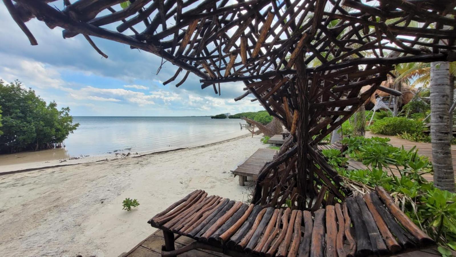 Akuazul Resorts Adults Only Канкун Екстериор снимка