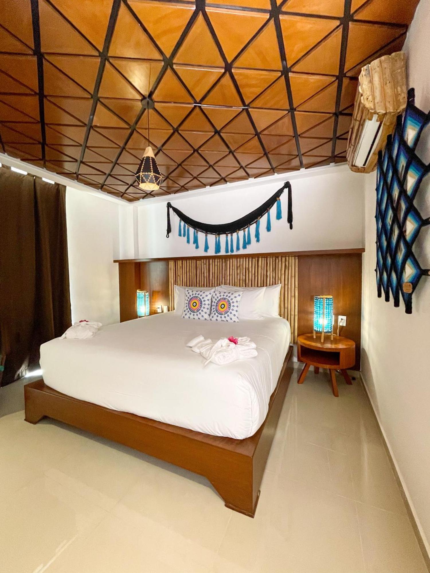 Akuazul Resorts Adults Only Канкун Екстериор снимка